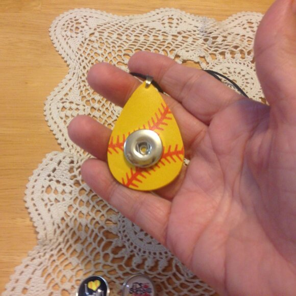 Snap Jewelry Softball Fan Bundle - Earrings, Necklace, Keychain, Buttons - Picture 4 of 11